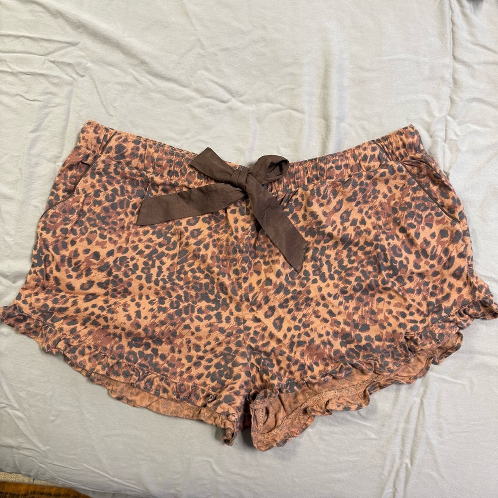 Aerie ruffled cheetah lounge shorts